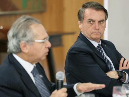 Governo estuda prorrogar auxílio emergencial até março de 2021